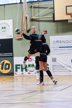 Bild 166 - wBJ SV Henstedt Ulzburg - HSG Holstein Kiel/Kronshagen : Ergebnis: 30:28
